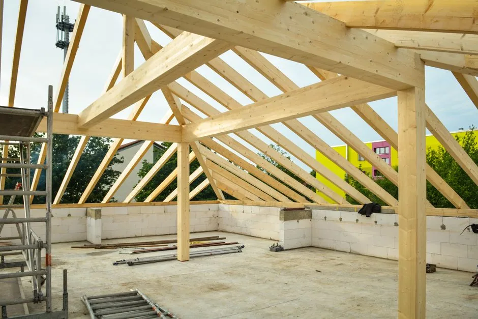 Framing carpentry showing complex hip and valley rafters on an Arizona home