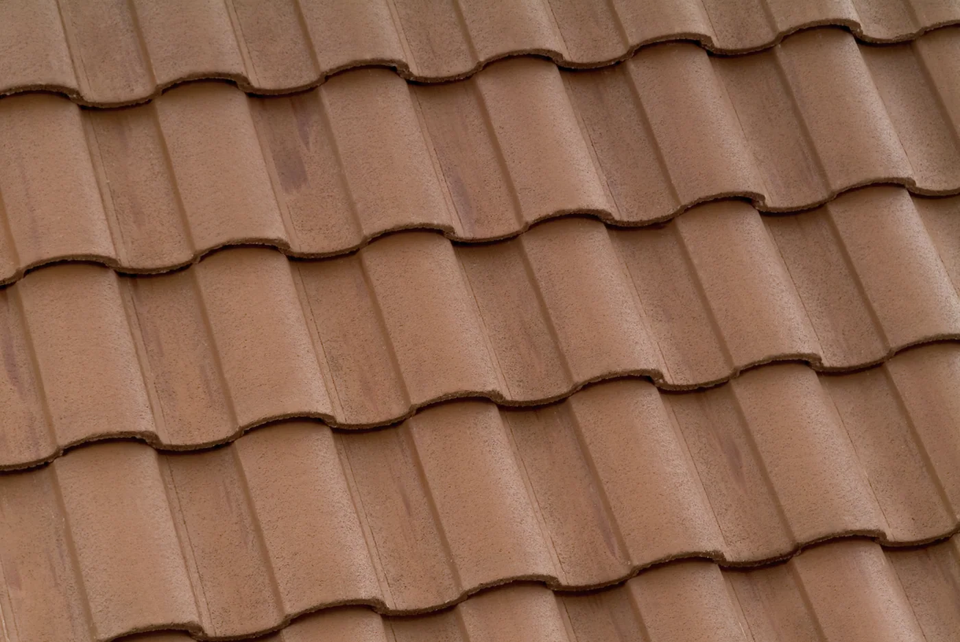 Eagle Capistrano concrete roof tile in 3578 Ramona