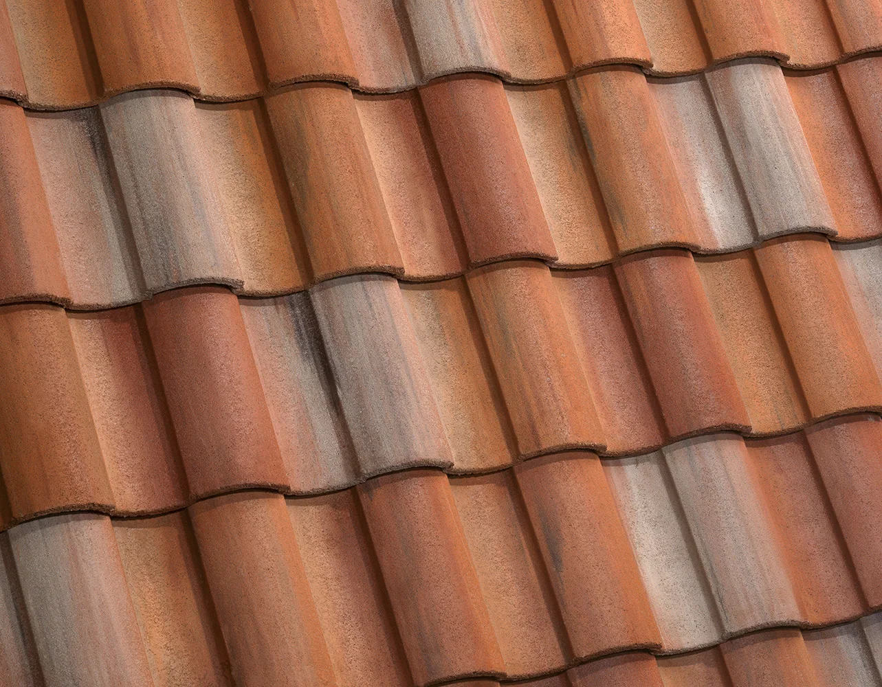 Eagle Capistrano concrete roof tile in 3628 Knoxville Blend
