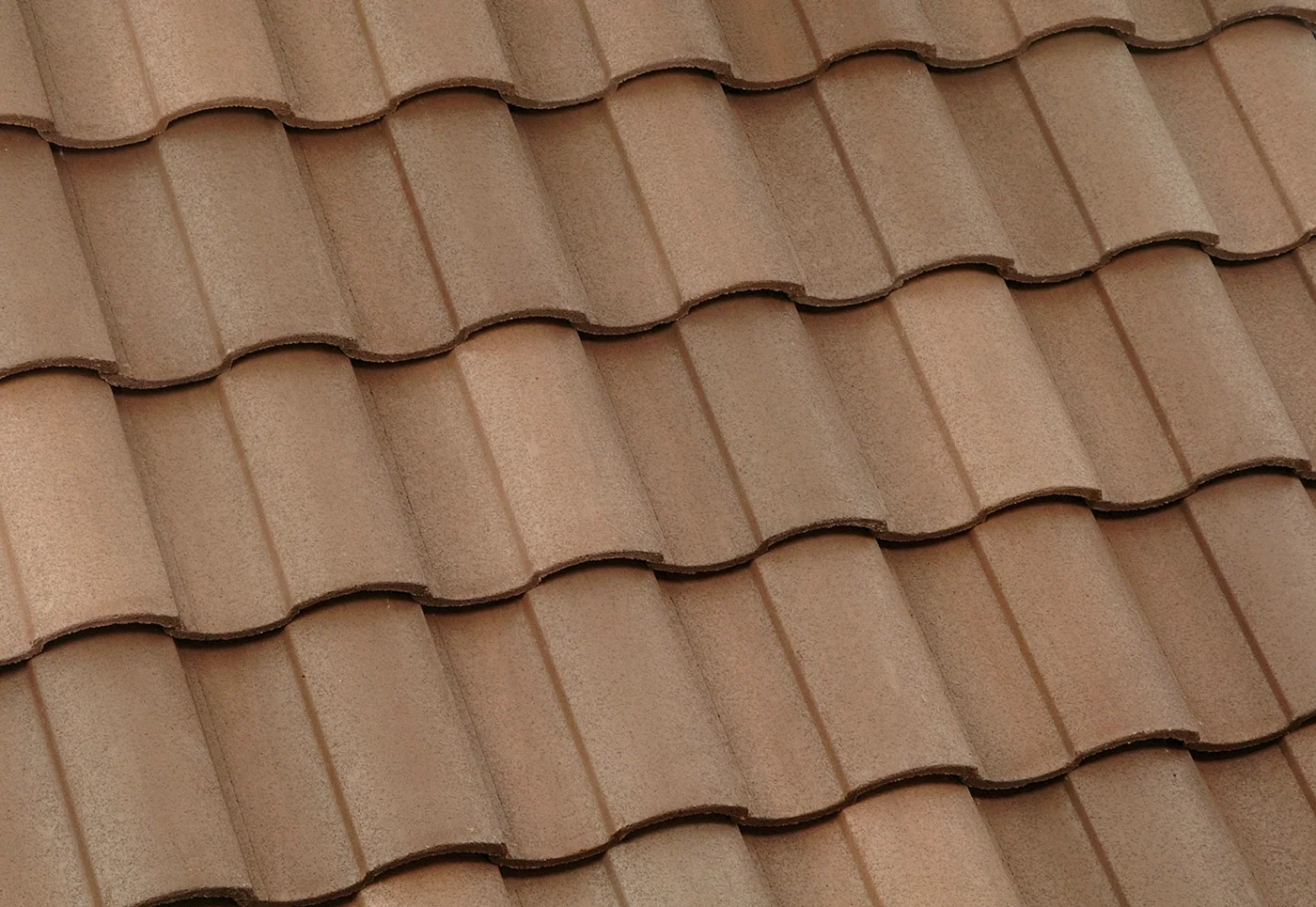 Eagle Capistrano concrete roof tile in 3646 Sunset Blend
