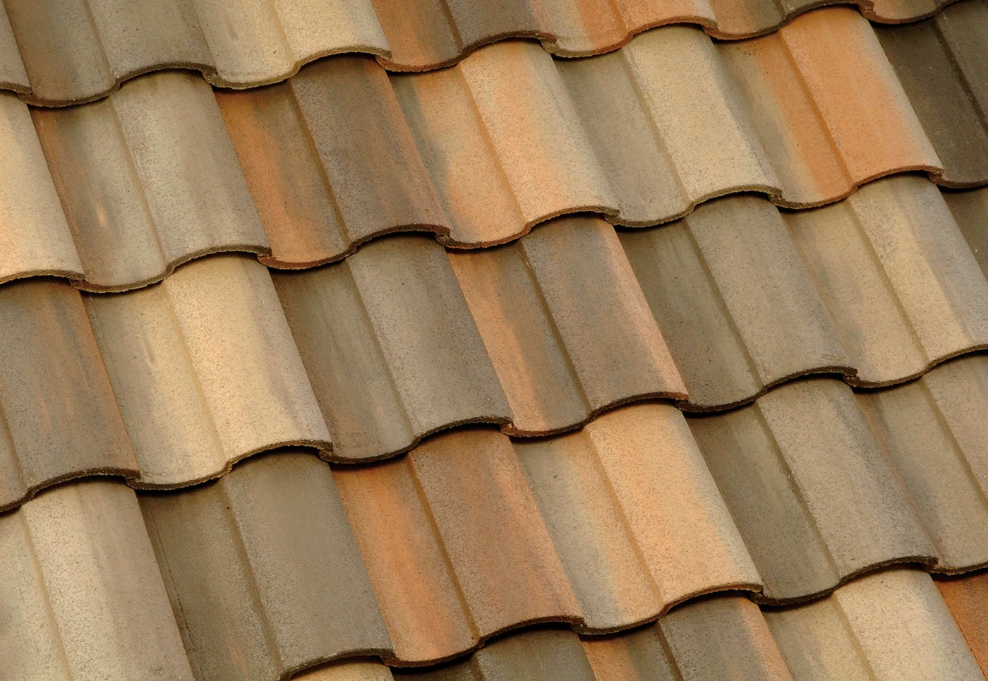 Eagle Capistrano concrete roof tile in 3773 Walnut Creek Blend