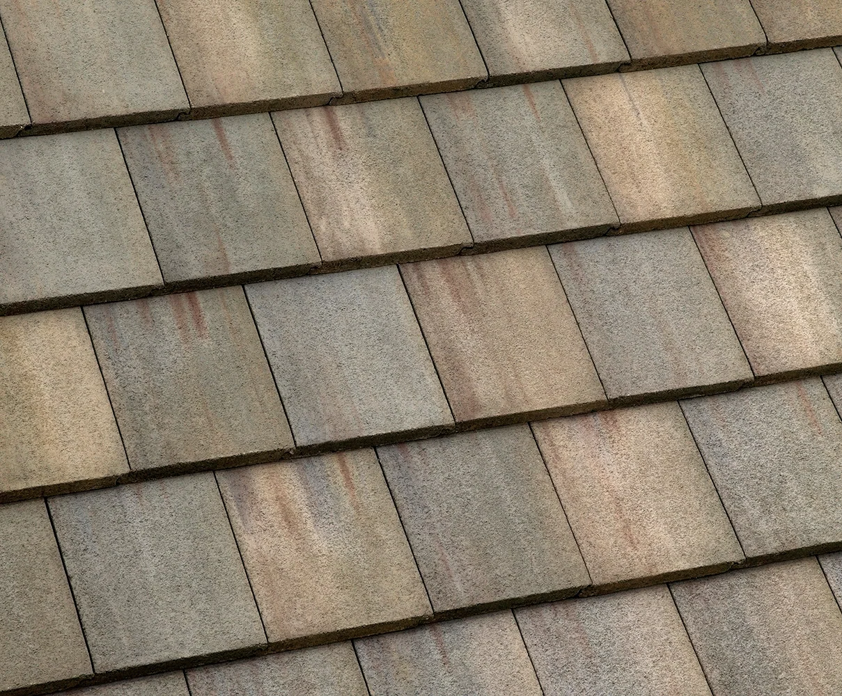 Eagle Bel Air concrete roof tile in 4634 Kings Canyon Blend