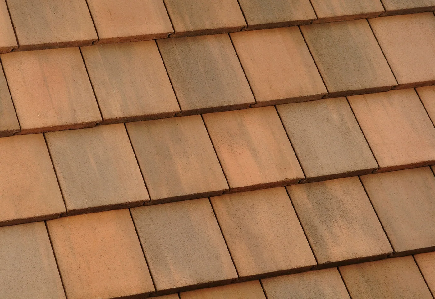 Eagle Bel Air concrete roof tile in 4645 Sunrise Blend