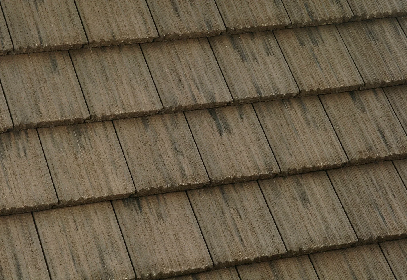 Eagle Ponderosa concrete roof tile in 5502 Arcadia Canyon Brown
