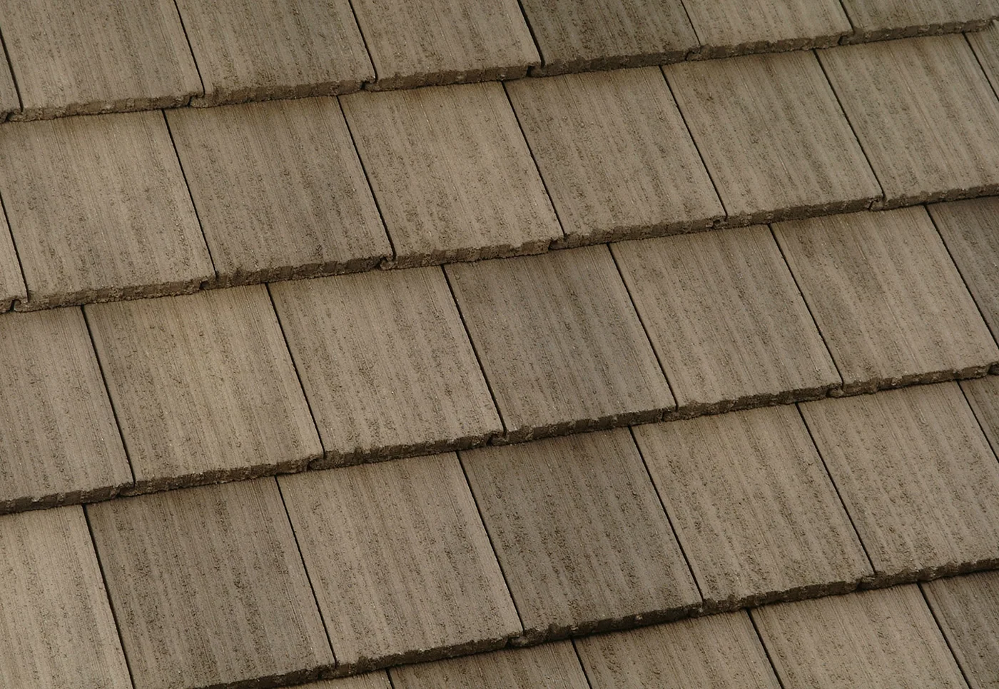 Eagle Ponderosa concrete roof tile in 5689 Brown Range